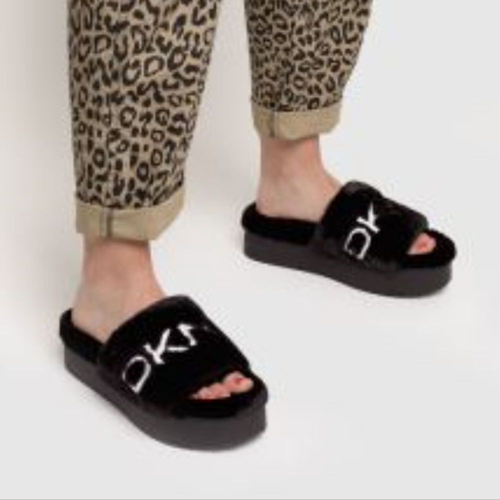 DKNY Sandals for women - Picture 10 of 12
